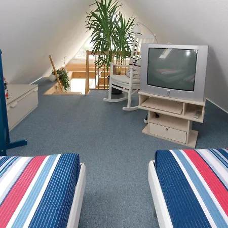 Two-bedroom In Elmenhorst * Kalkhorst