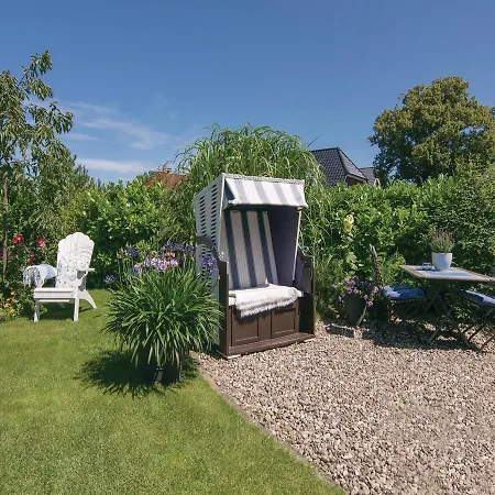 Two-bedroom In Elmenhorst