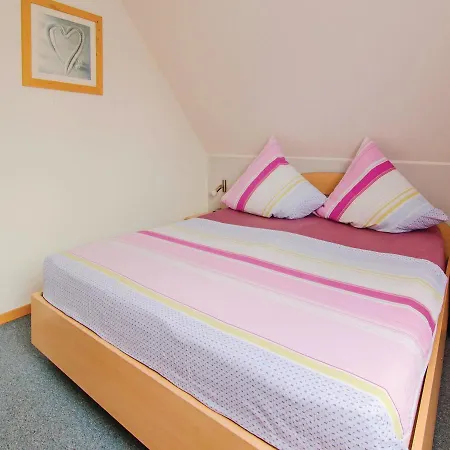 Two-bedroom In Elmenhorst Kalkhorst